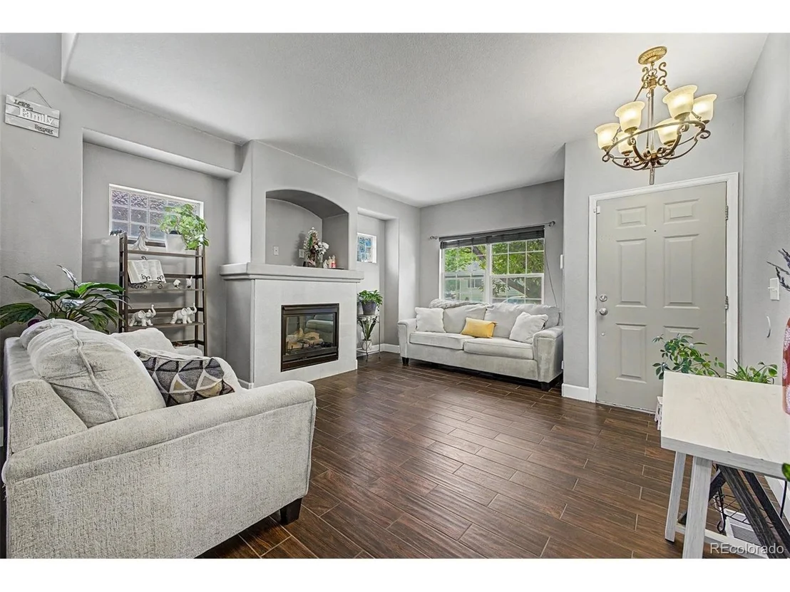 Photo of 9815 Eagle Creek Cir