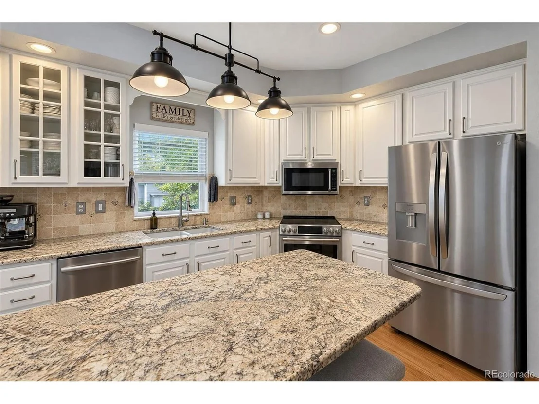 Photo of 2519 Eagleview Cir