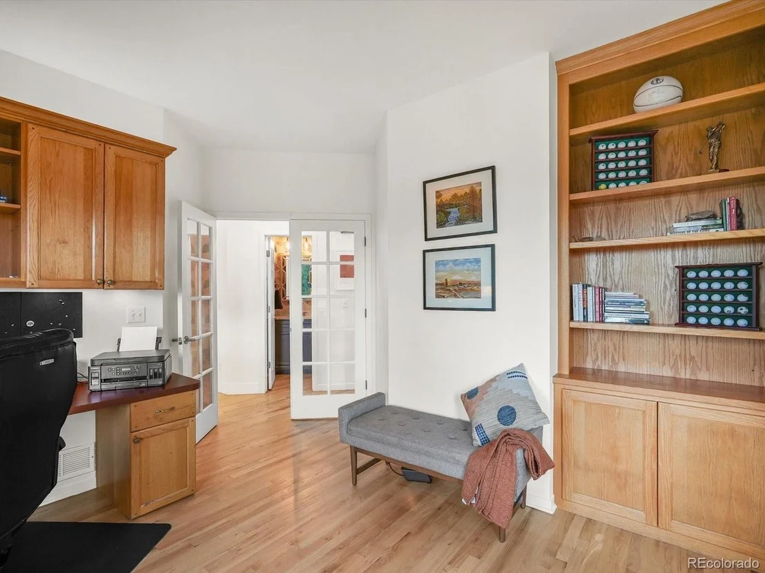 Photo of 2395 Pine Tree Ln