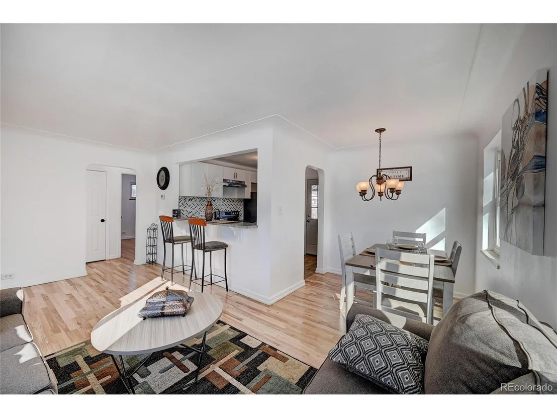 Photo of 3010 Locust St