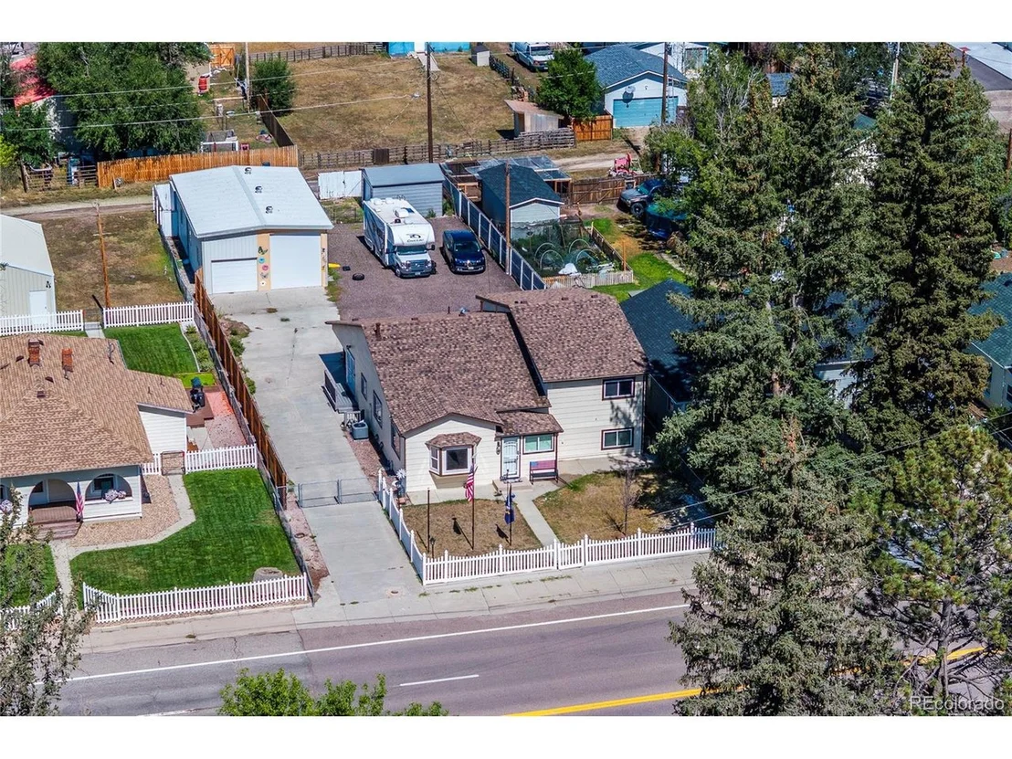 Photo of 421 Comanche St