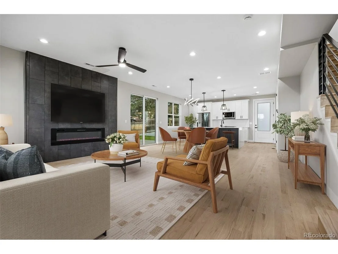 Photo of 3831 W 3rd Ave