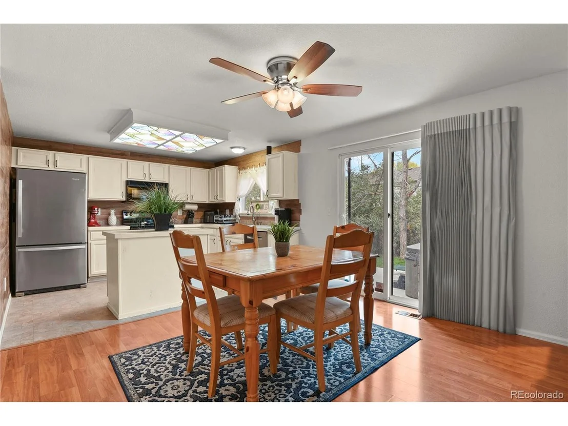 Photo of 13935 Harrison Dr