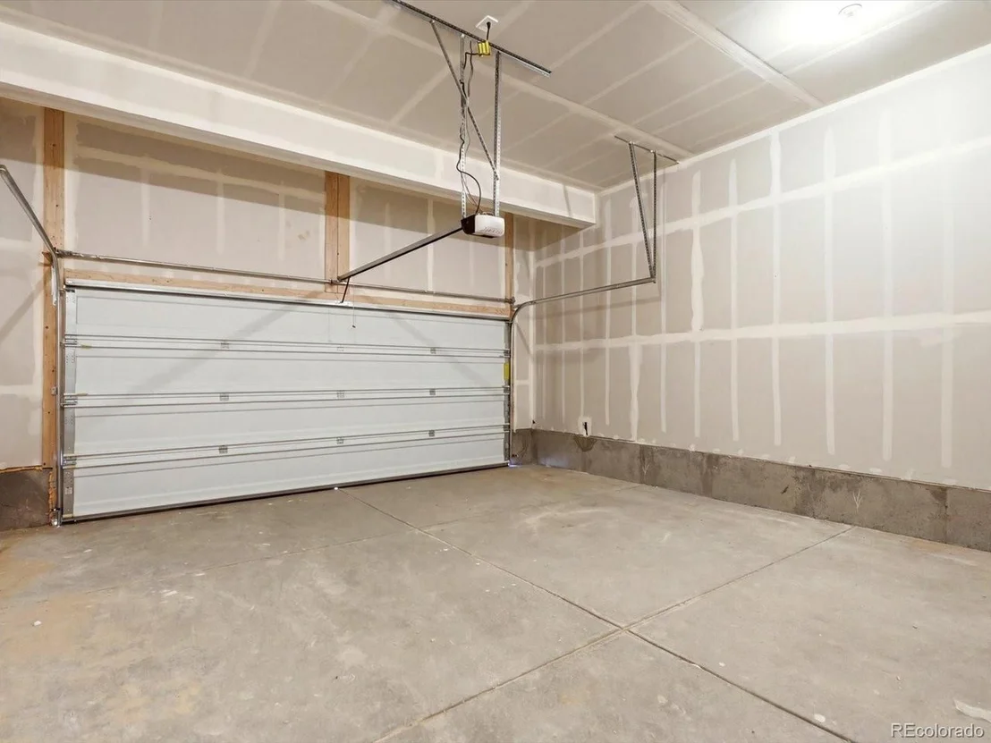 Photo of 4621 Sunsplash Way