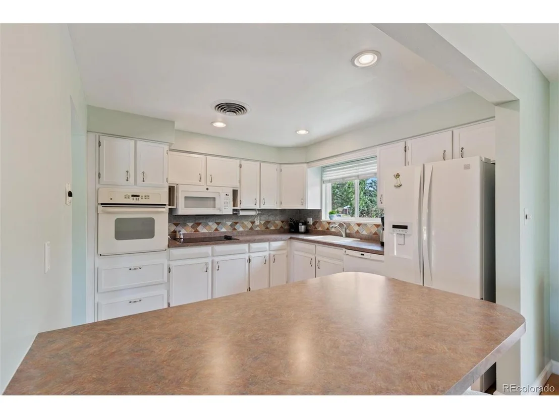 Photo of 1202 W 100th Pl