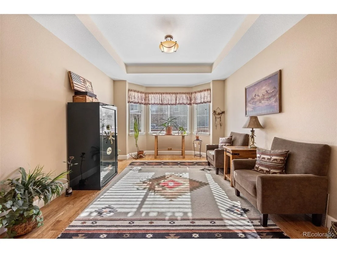 Photo of 541 Horseshoe Pl