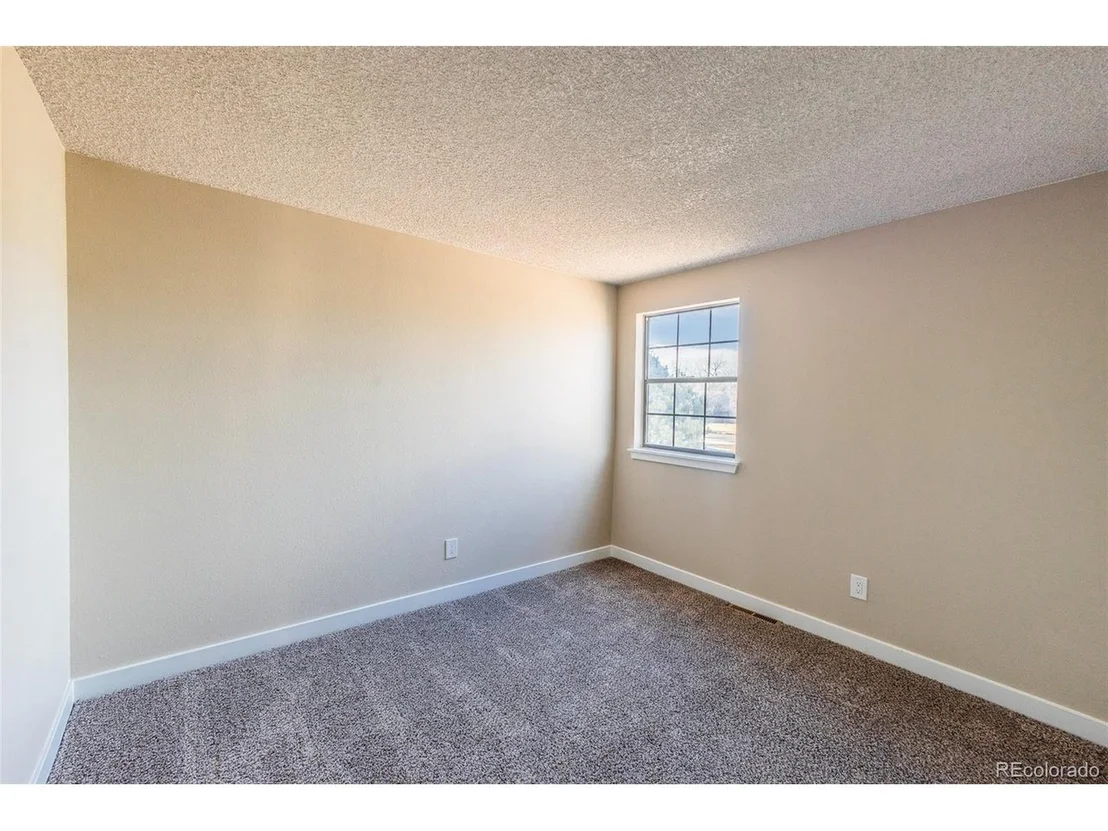 Photo of 8744 Independence Way
