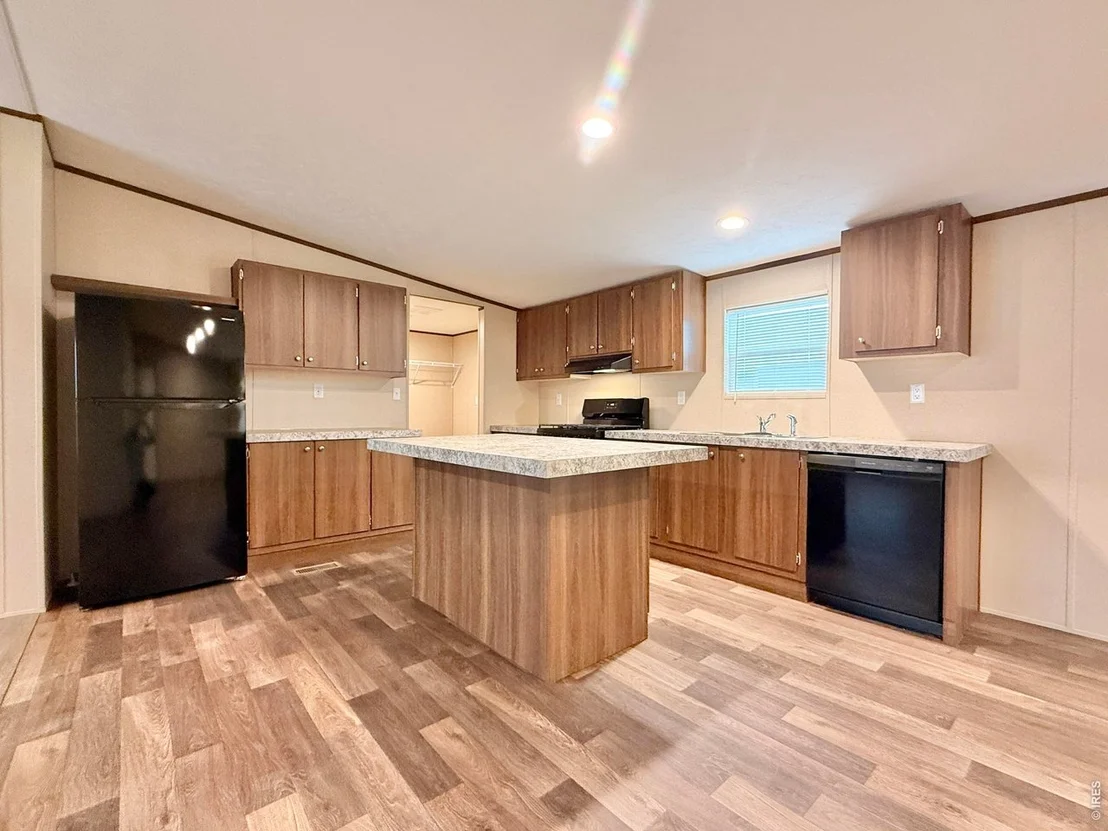 Photo of 110 W Grant Ave