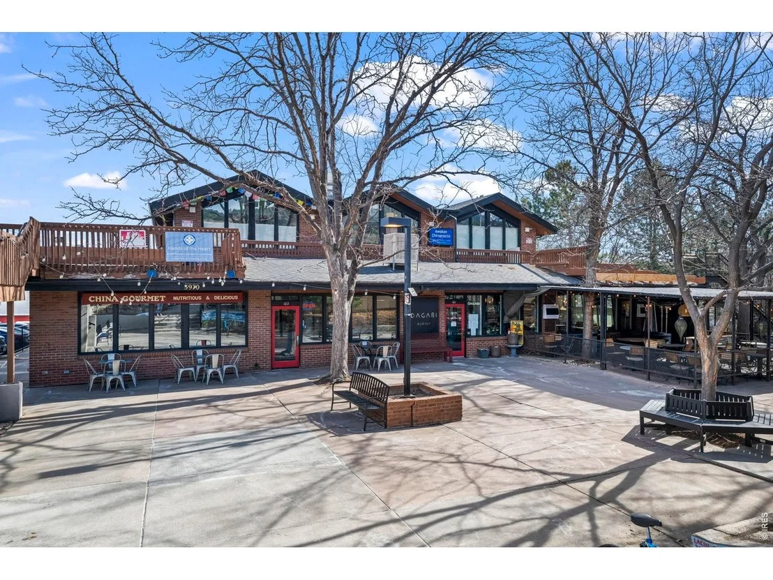 Photo of 1620 Oak Ave