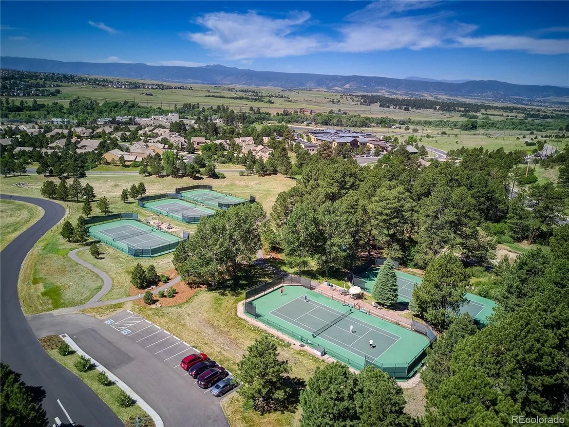 Photo of 1085 Golf Estates Pt