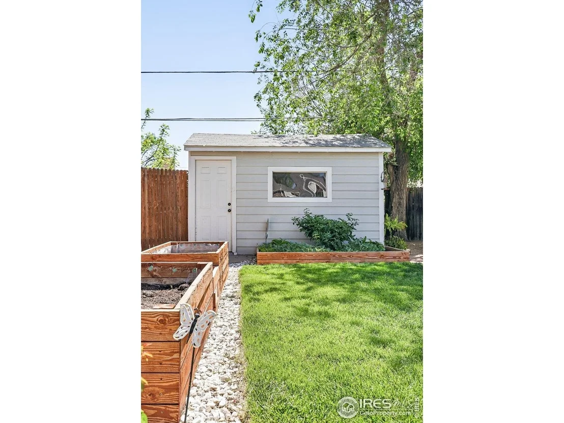 Photo of 8290 Chase Way
