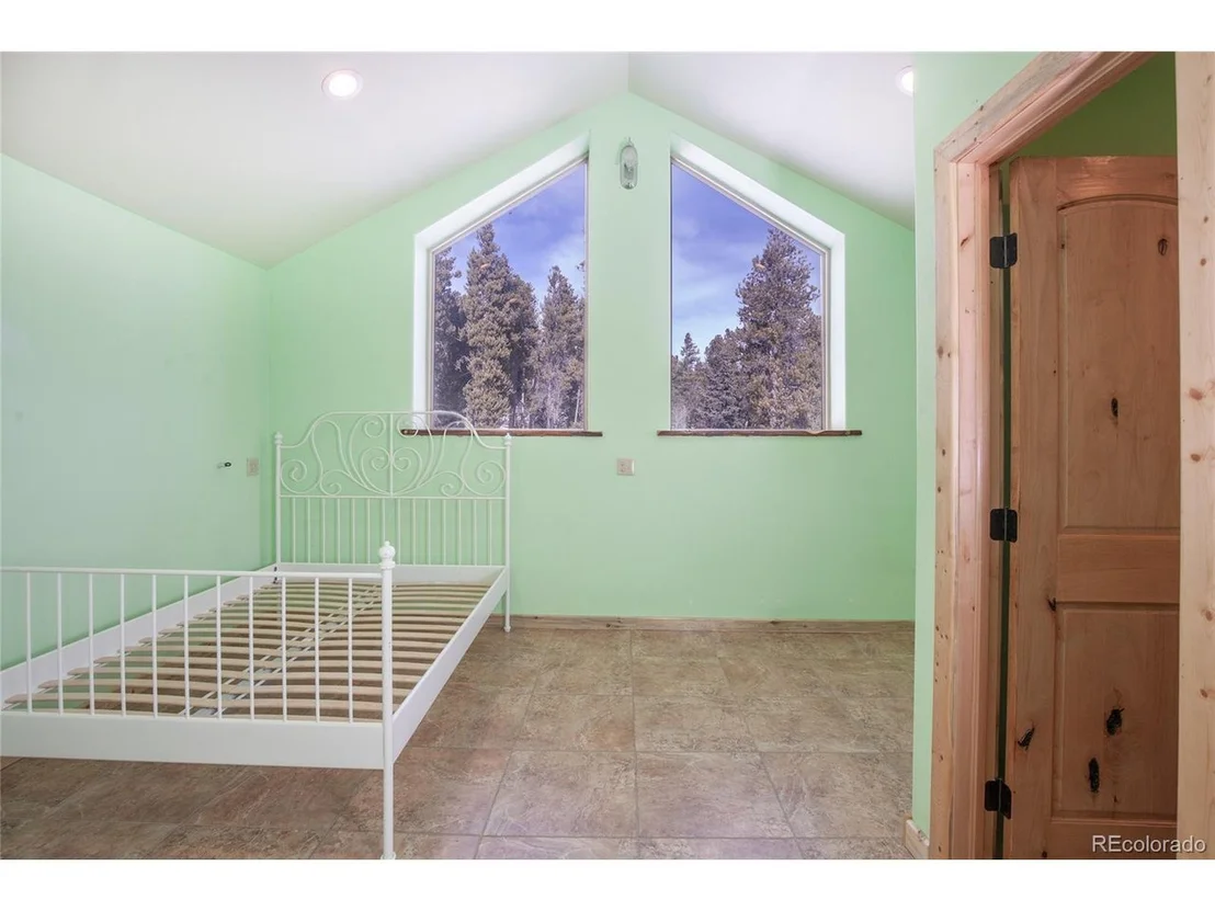 Photo of 169 Arctic Cat Ln