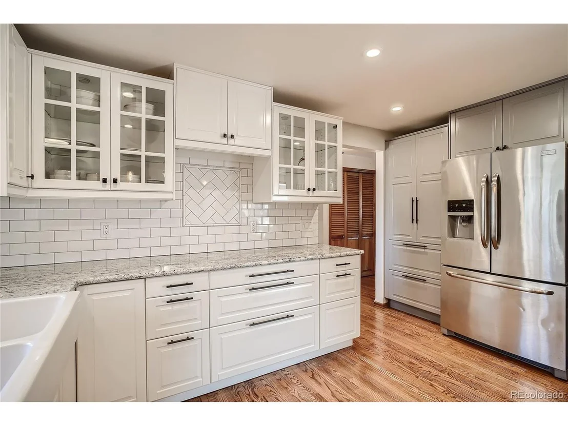 Photo of 6988 Carr Ct