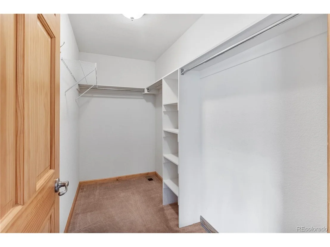 Photo of 38391 County Road 77