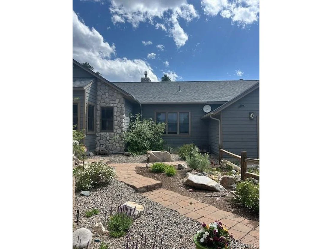 Photo of 7221 County Road 111A