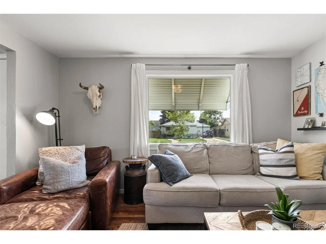 Photo of 4641 W Short Pl