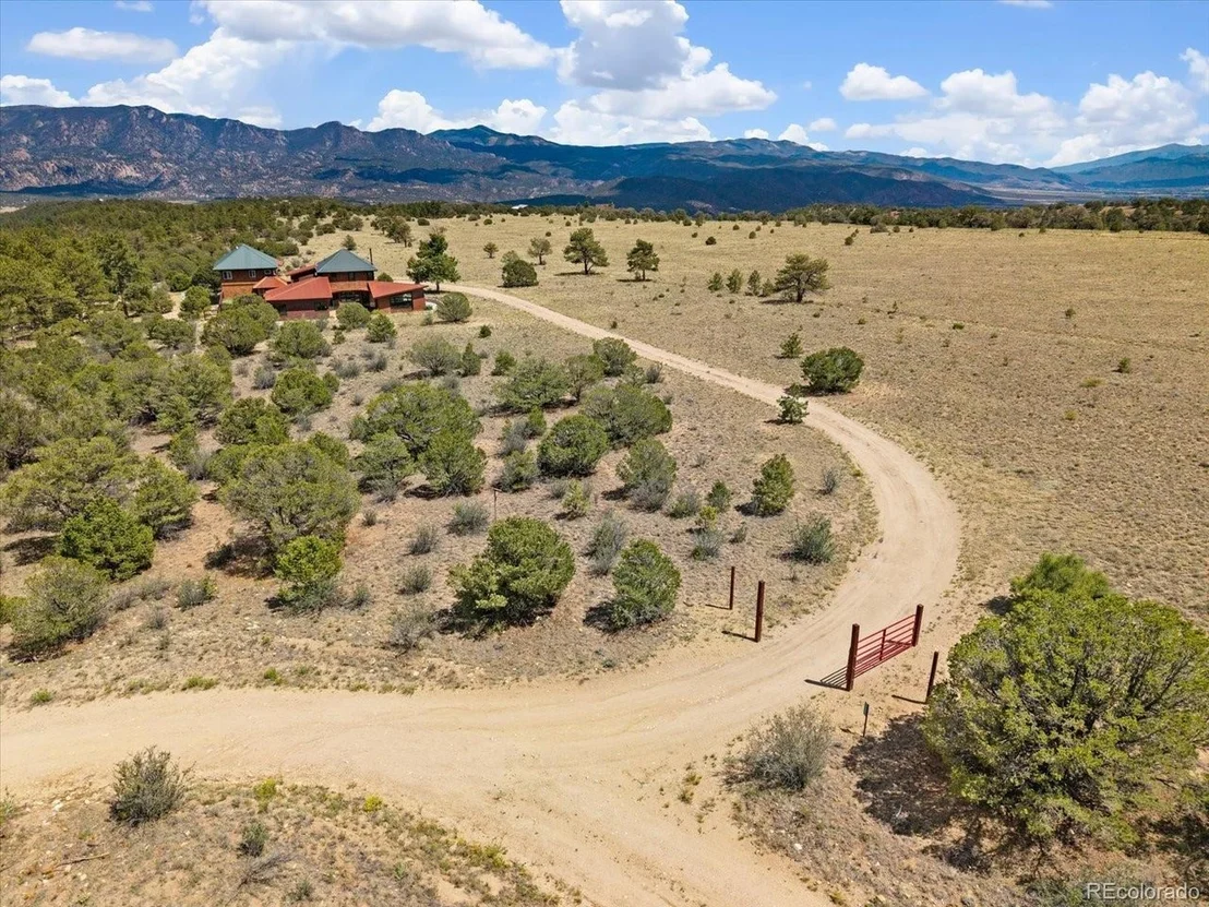 Photo of 17121 Kiowa Rd