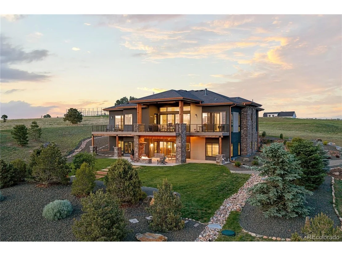 Photo of 10689 Shadow Pines Rd