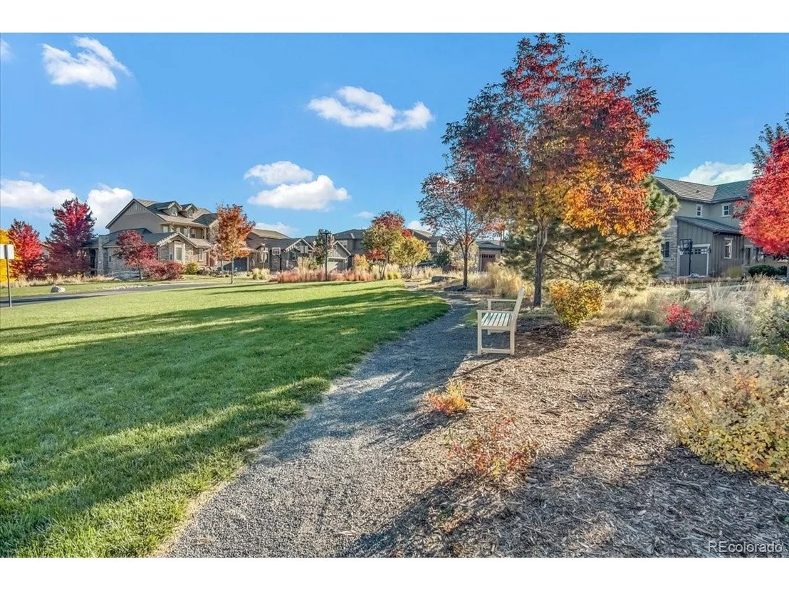 Photo of 288 Maplehurst Pt