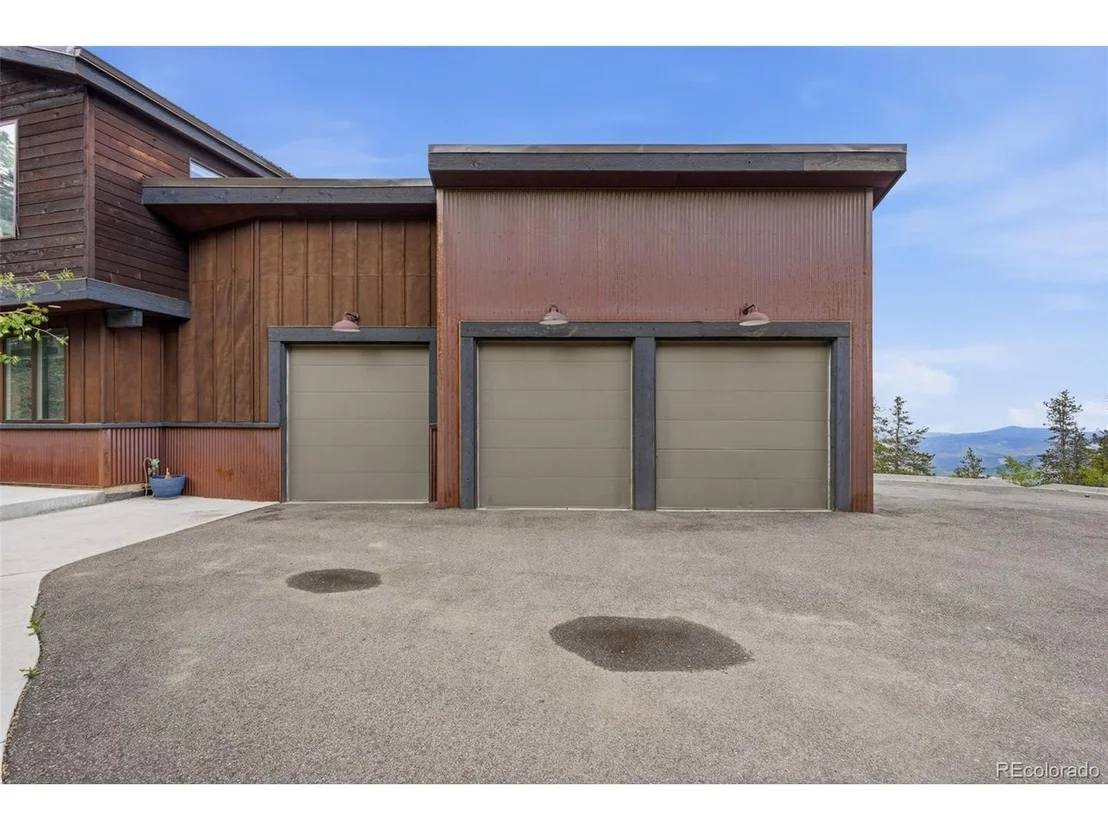 Photo of 1620 Saddle Ridge Dr