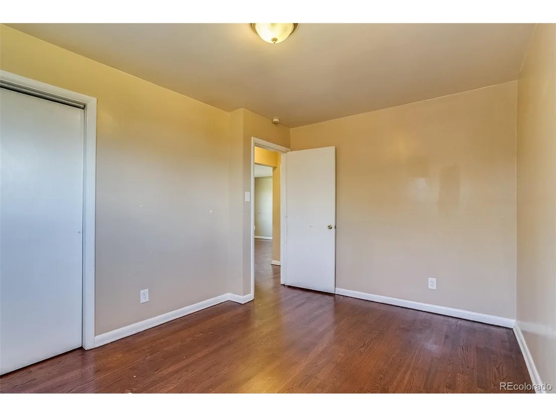 Photo of 3685 Jasmine St