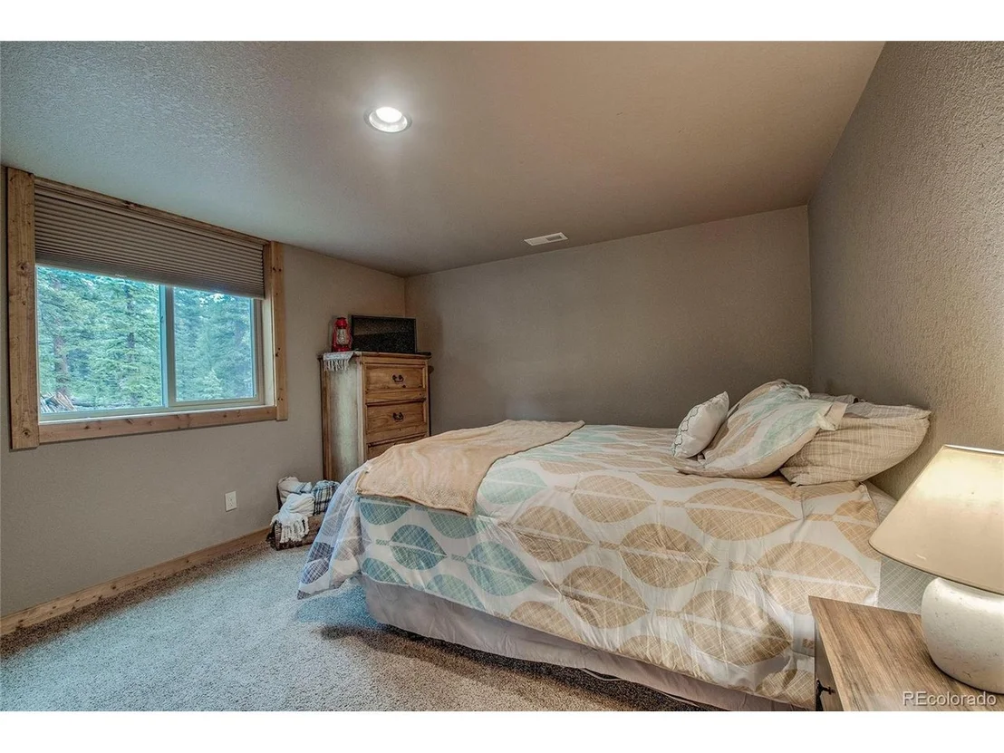 Photo of 566 Miners Way