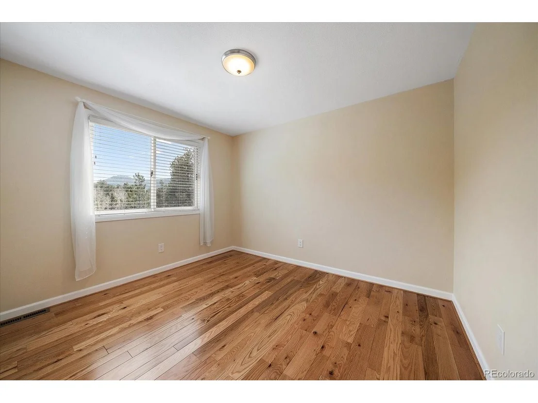 Photo of 4039 Histead Way