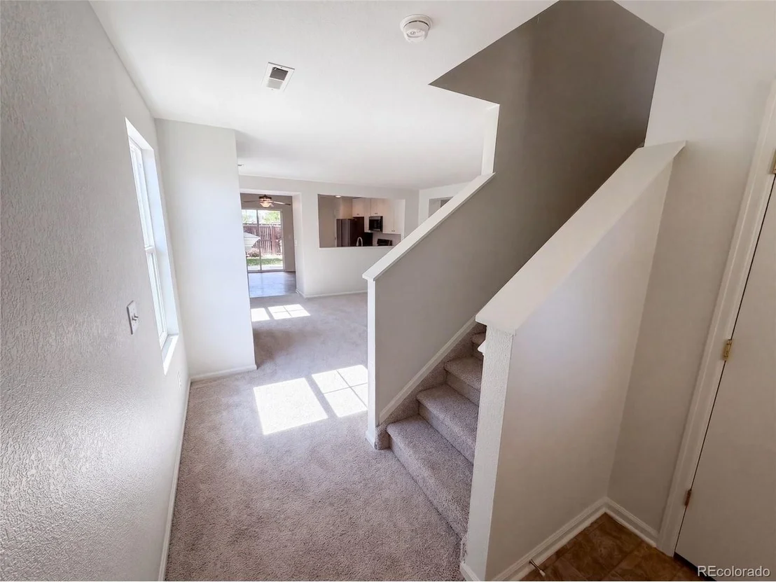 Photo of 886 Sagebrush Dr