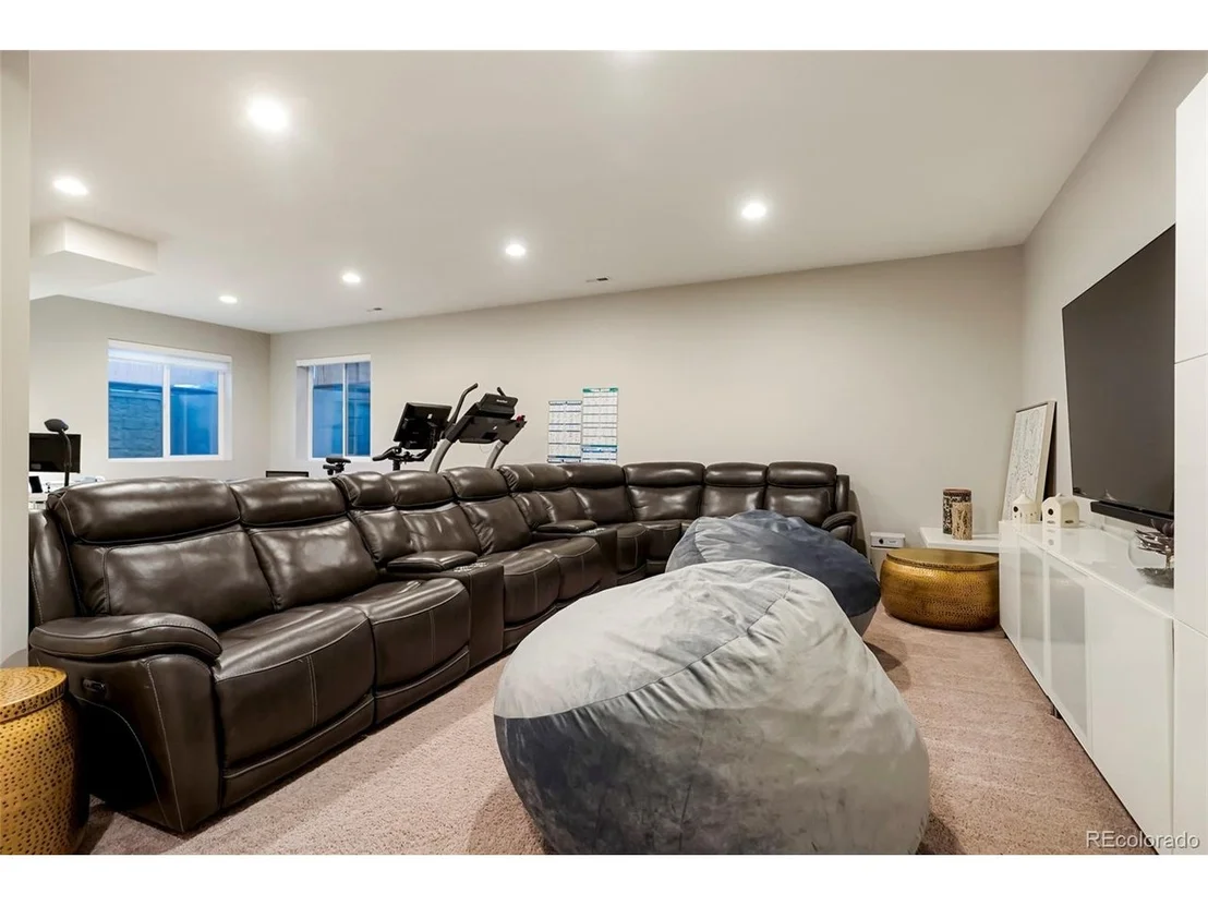 Photo of 11592 Colony Loop