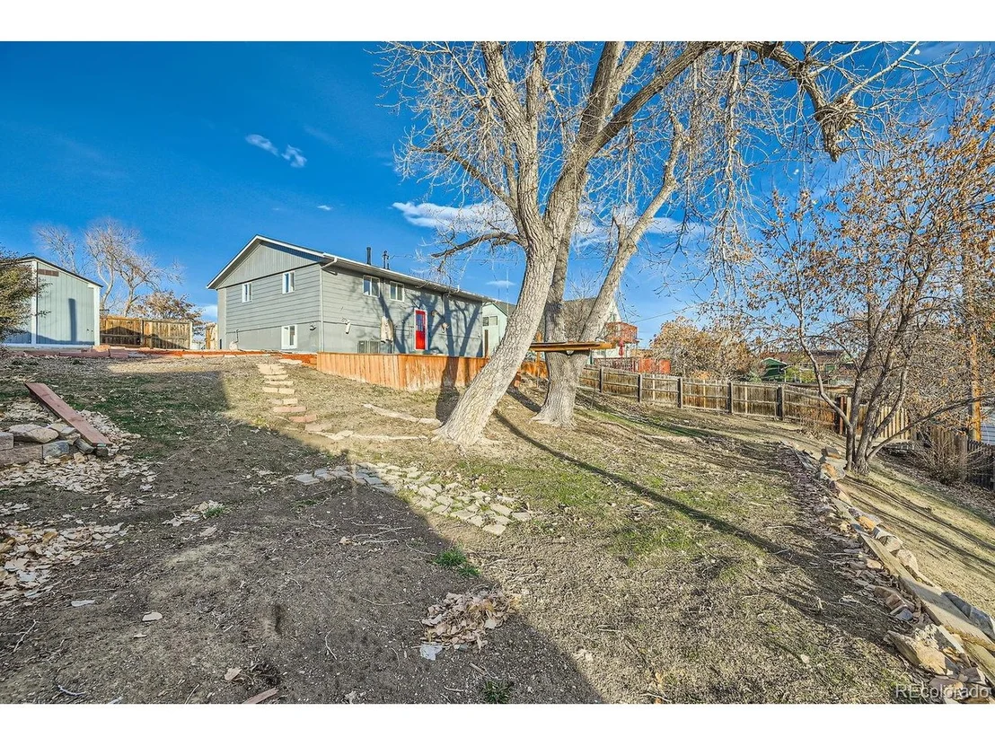 Photo of 486 Leona Dr