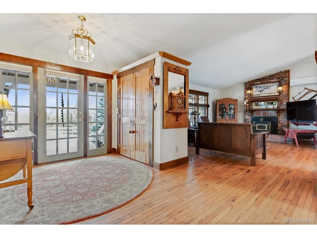 Photo of 41076 Madrid Dr