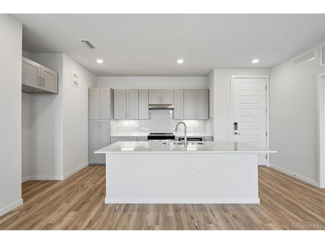 Photo of Unit 206 at 483 Interlocken Blvd