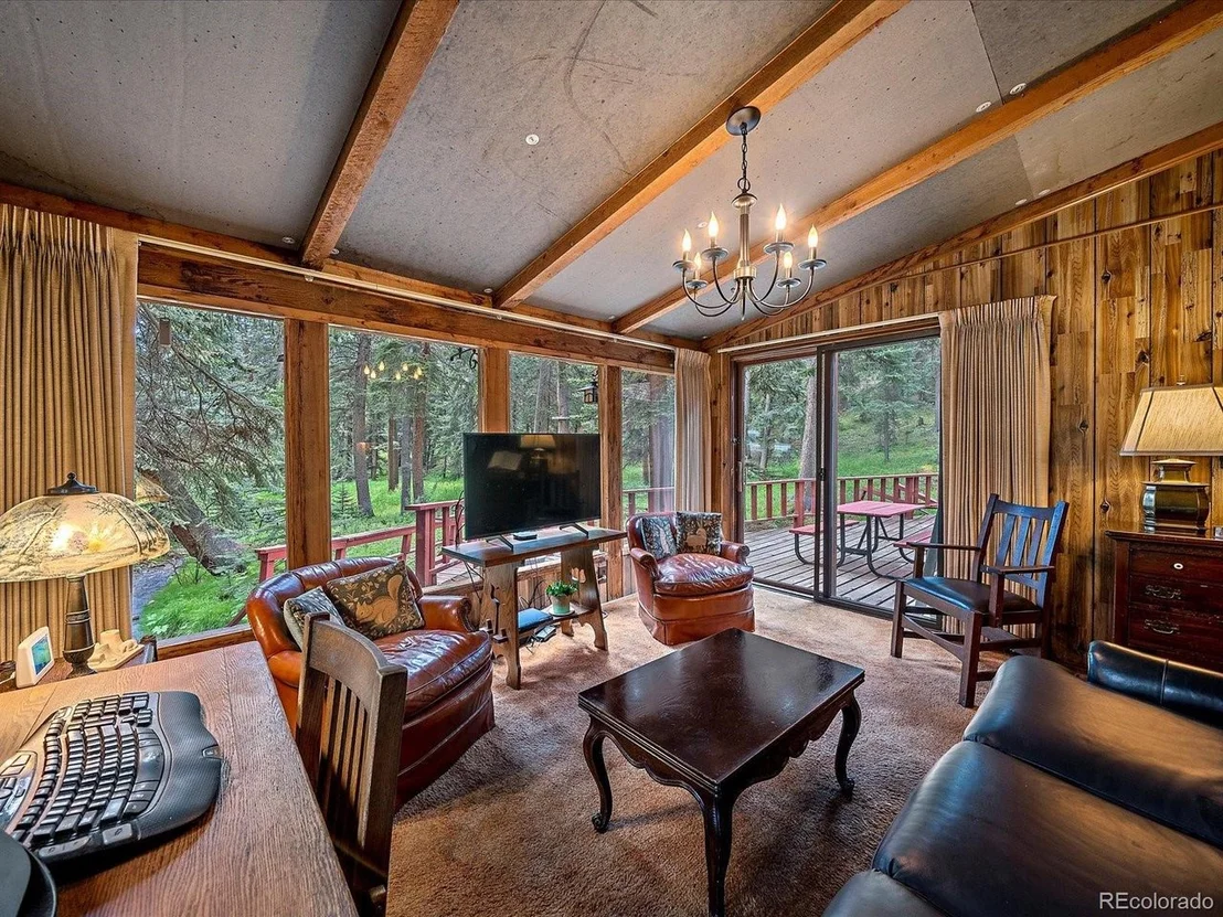 Photo of 28132 Shadow Mountain Dr