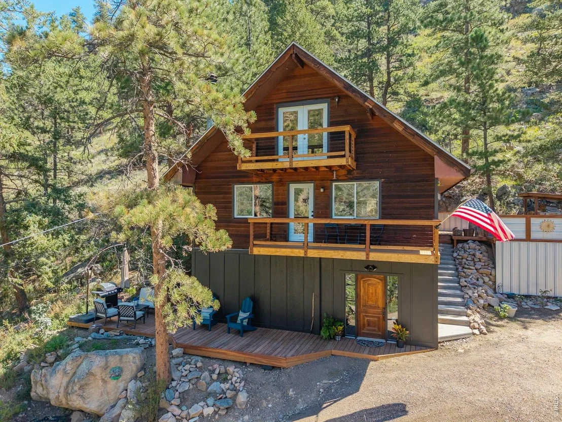 Photo of 130 Sly Fox Rd