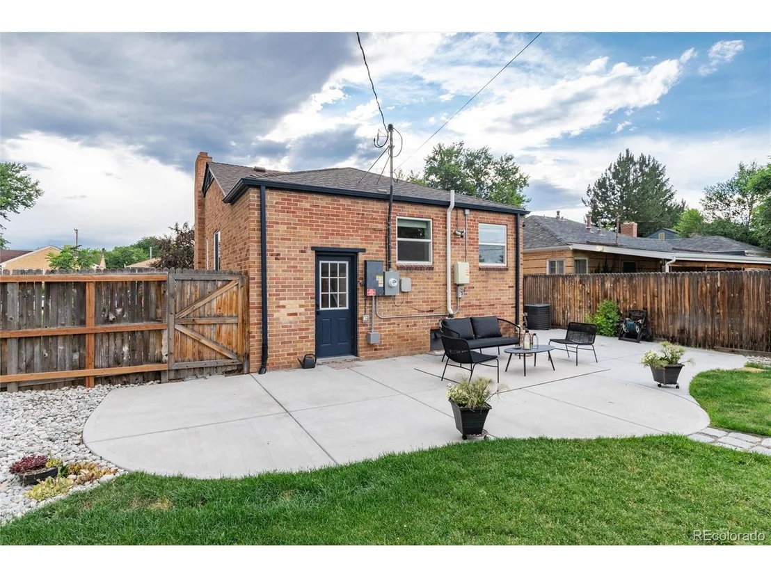 Photo of 2928 Eudora St