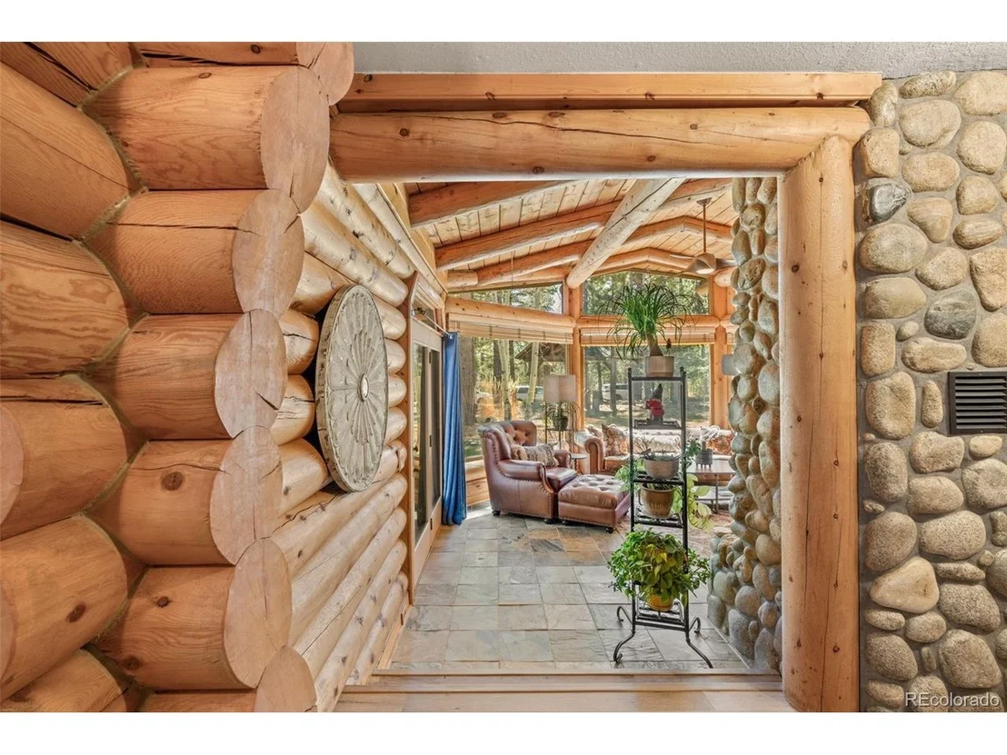 Photo of 23550 Pleasant Park Rd