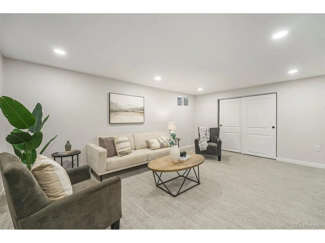 Photo of 8236 W 71st Pl