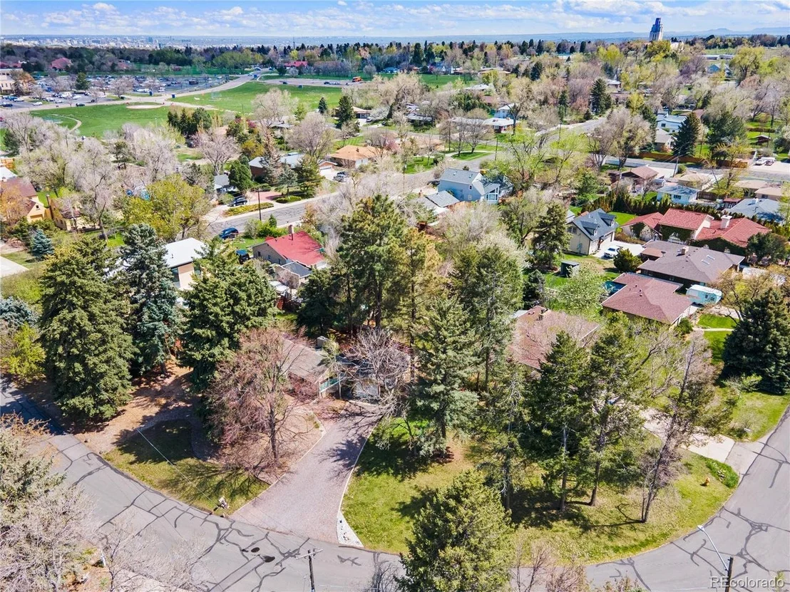 Photo of 3680 Everett Dr