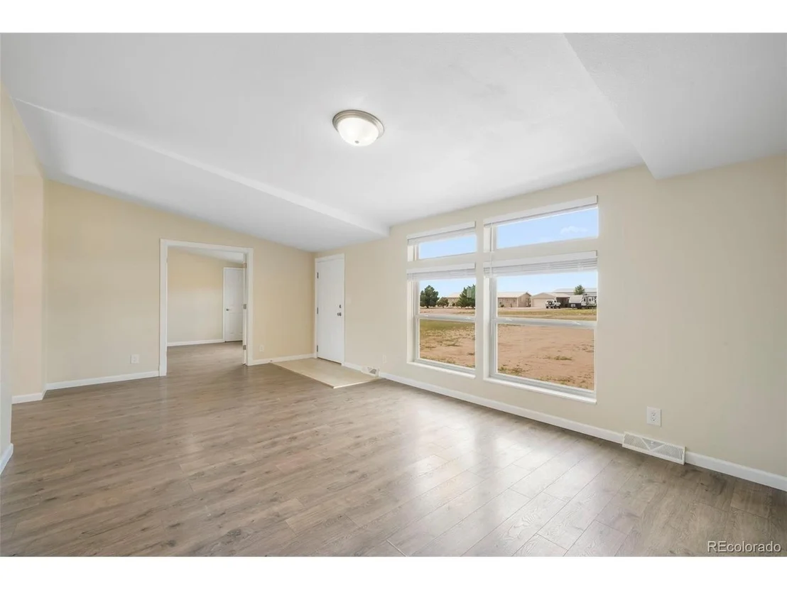 Photo of 6345 Southfork Dr