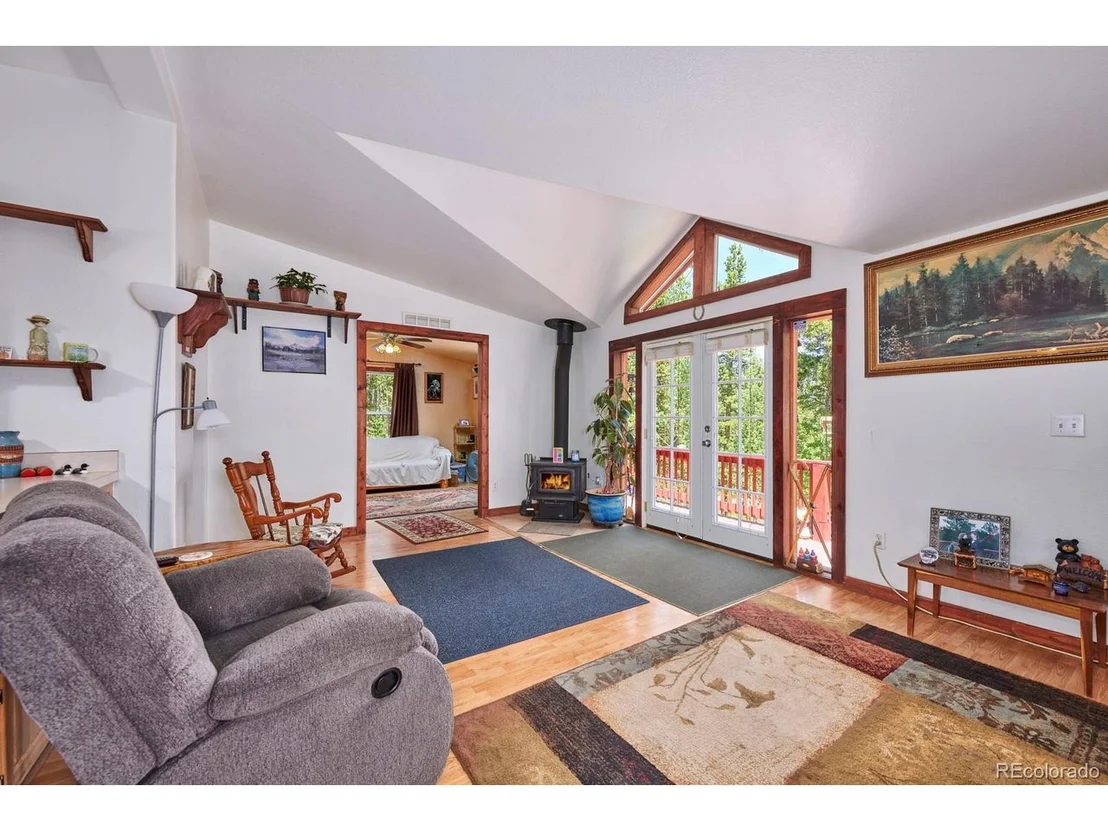 Photo of 603 Mountain View Dr