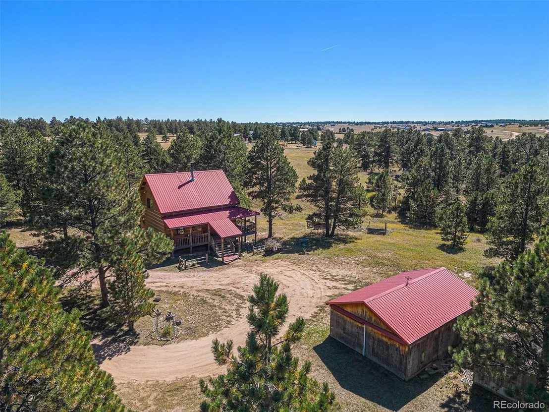Photo of 18450 Saddle Blanket Ln