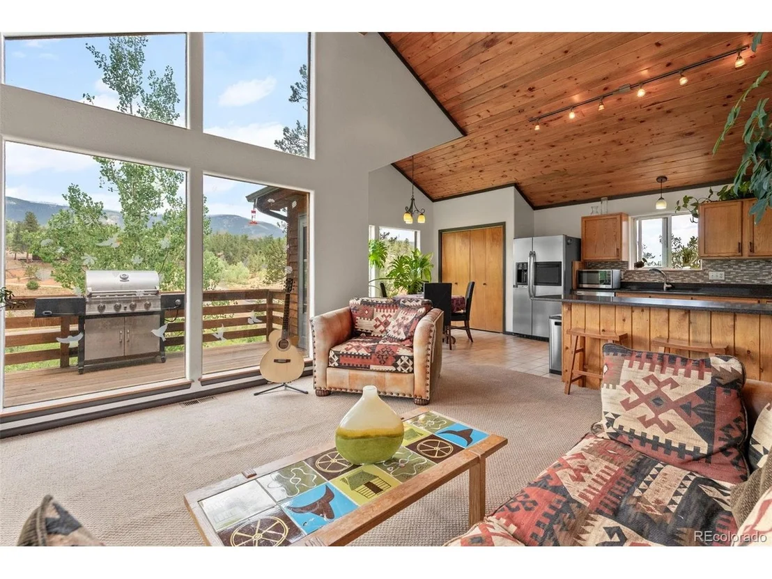 Photo of 1682 Clark Rd