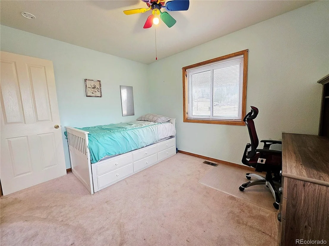 Photo of 1692 CR-12