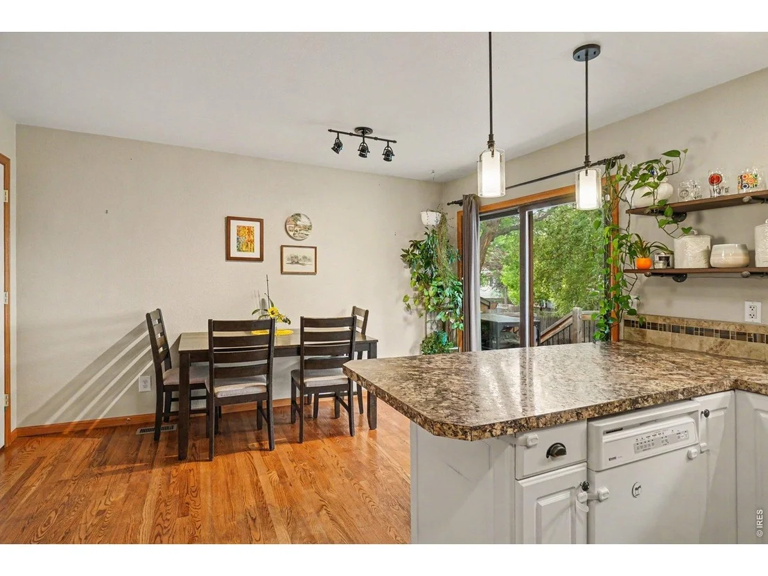 Photo of 3919 Logan Dr