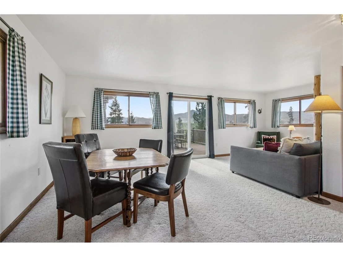 Photo of 22 Lodgepole Ln