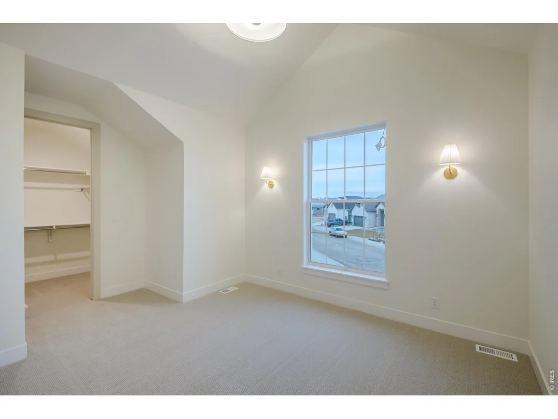 Photo of 186 Blue Fortune Dr