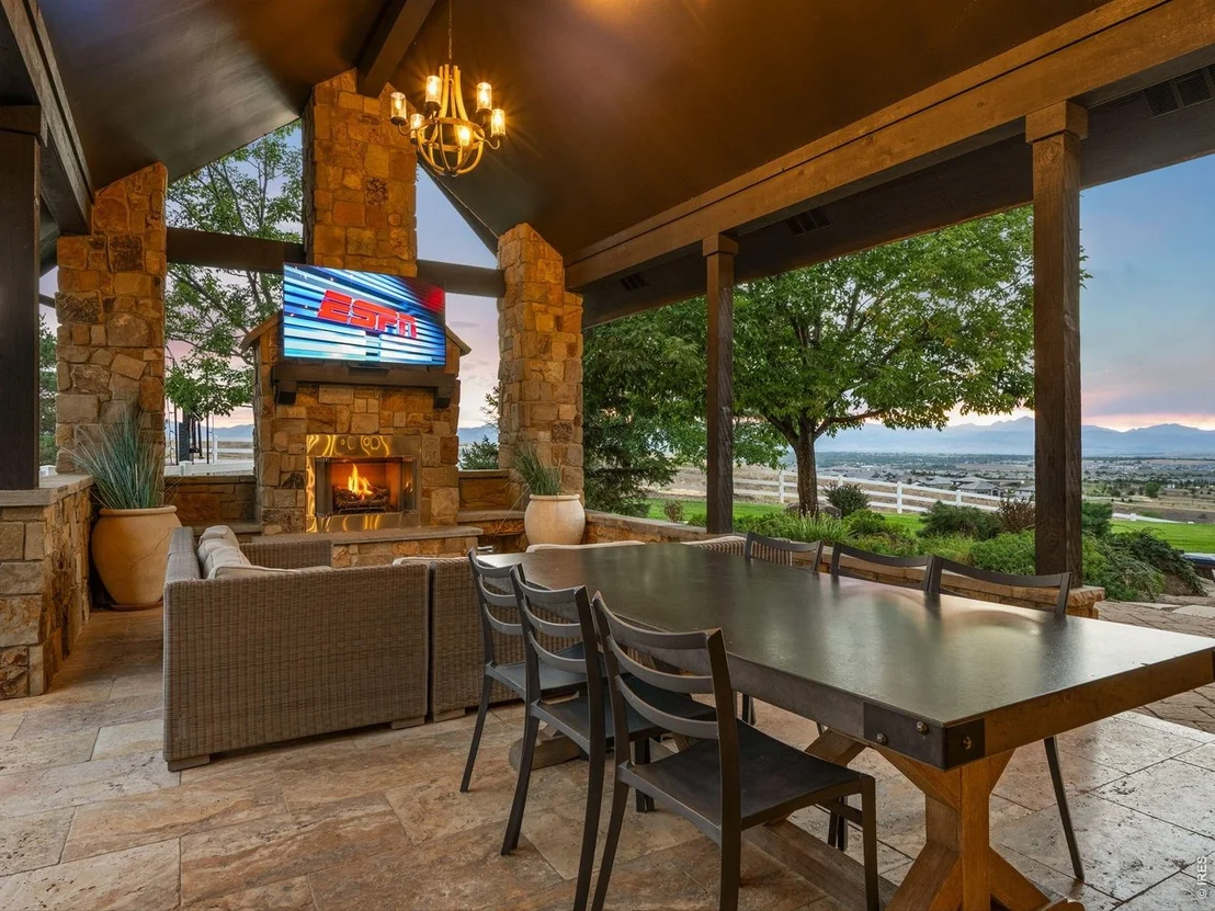 Photo of 15478 Mountain View Cir