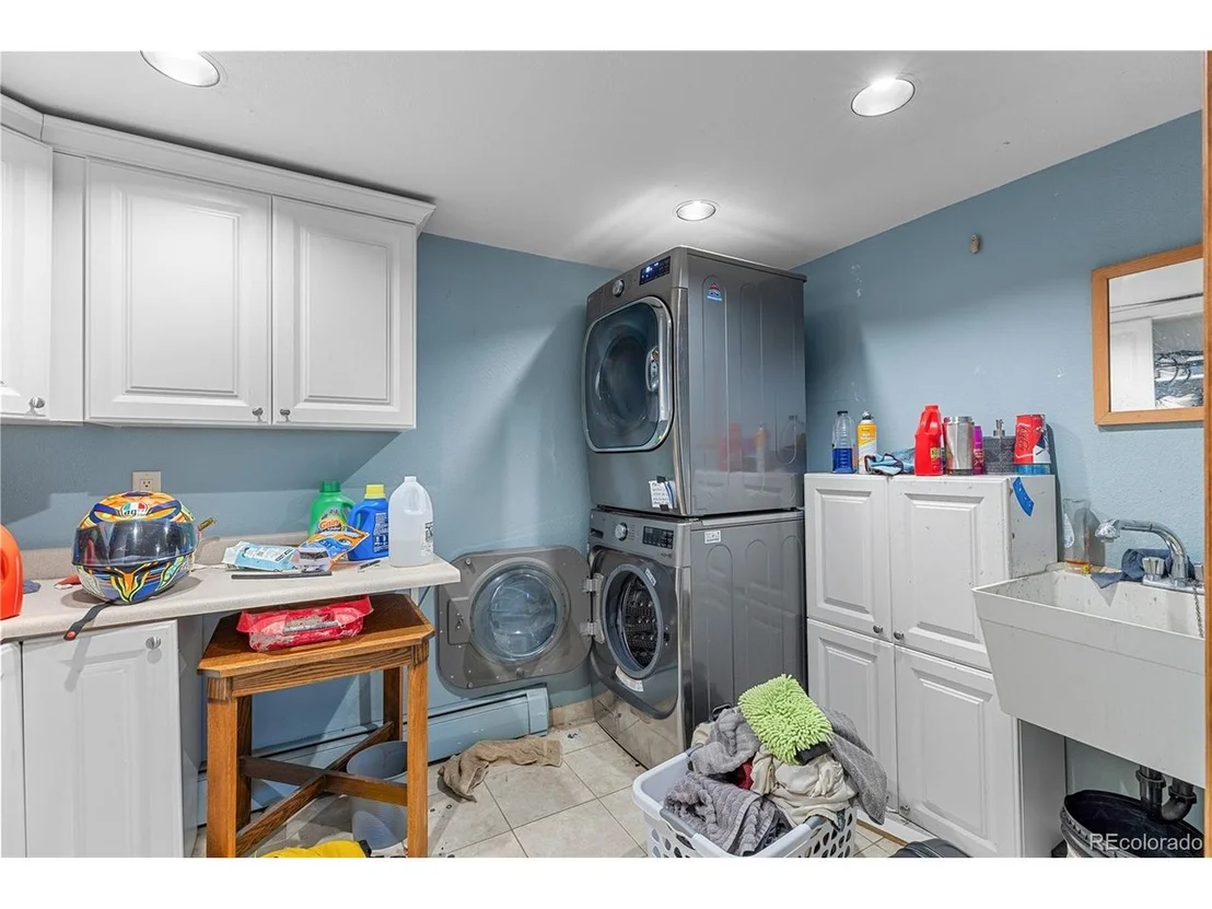 Photo of 208 Deer Path Rd