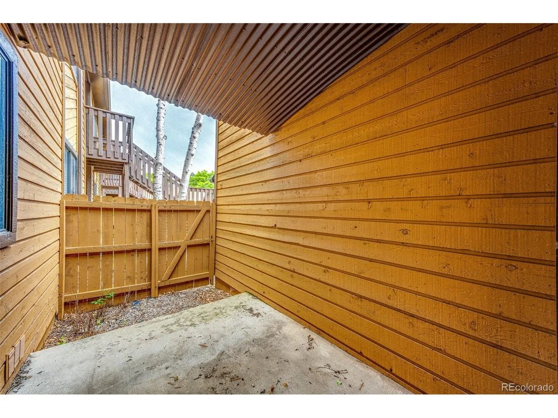 Photo of 9071 W 88th Cir