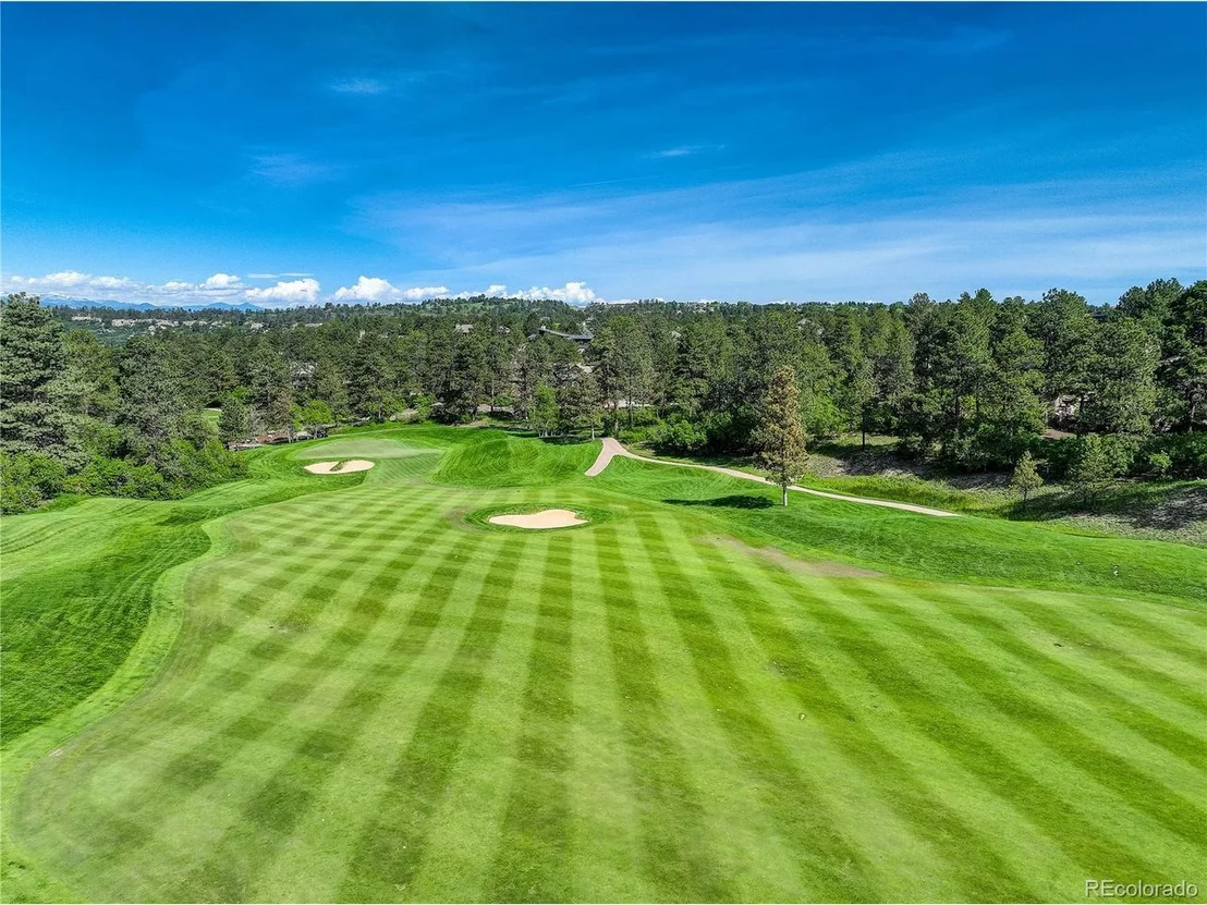 Photo of 1085 Golf Estates Pt